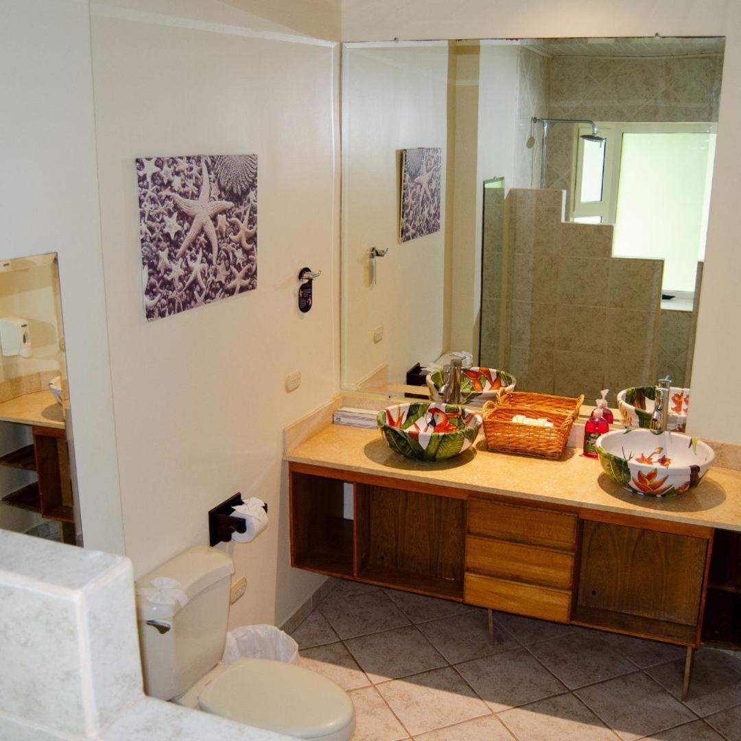 Hotel Cocomar Parrita Ngoại thất bức ảnh